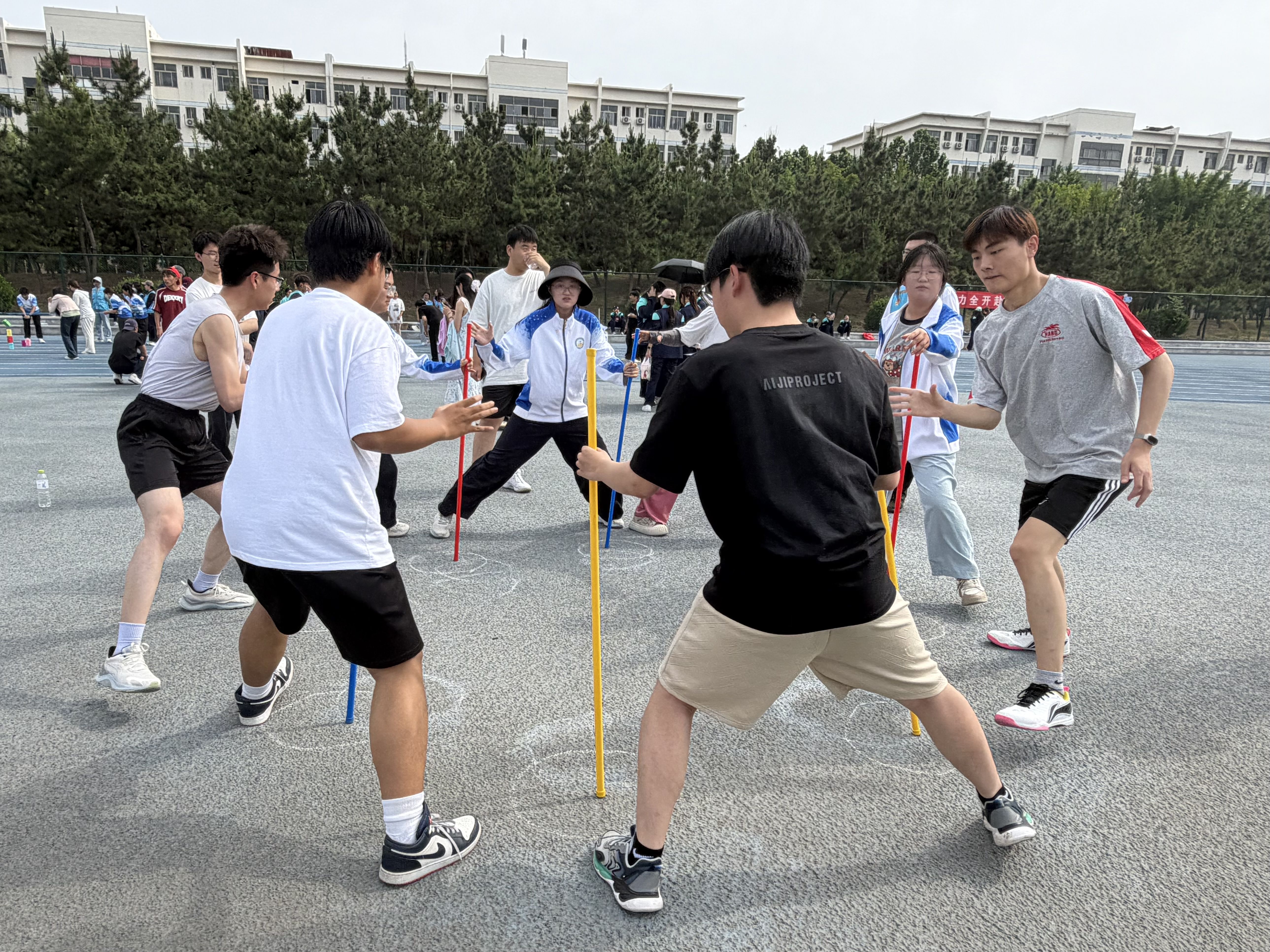 01FCC08ABF5E5A085256A5A78E924A58.jpg